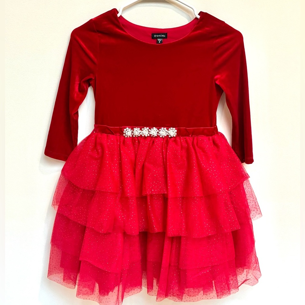 Zunie Girl’s Red Snowflake rhinestone Holiday 3/4 Sleeves Dress. Size 8.
